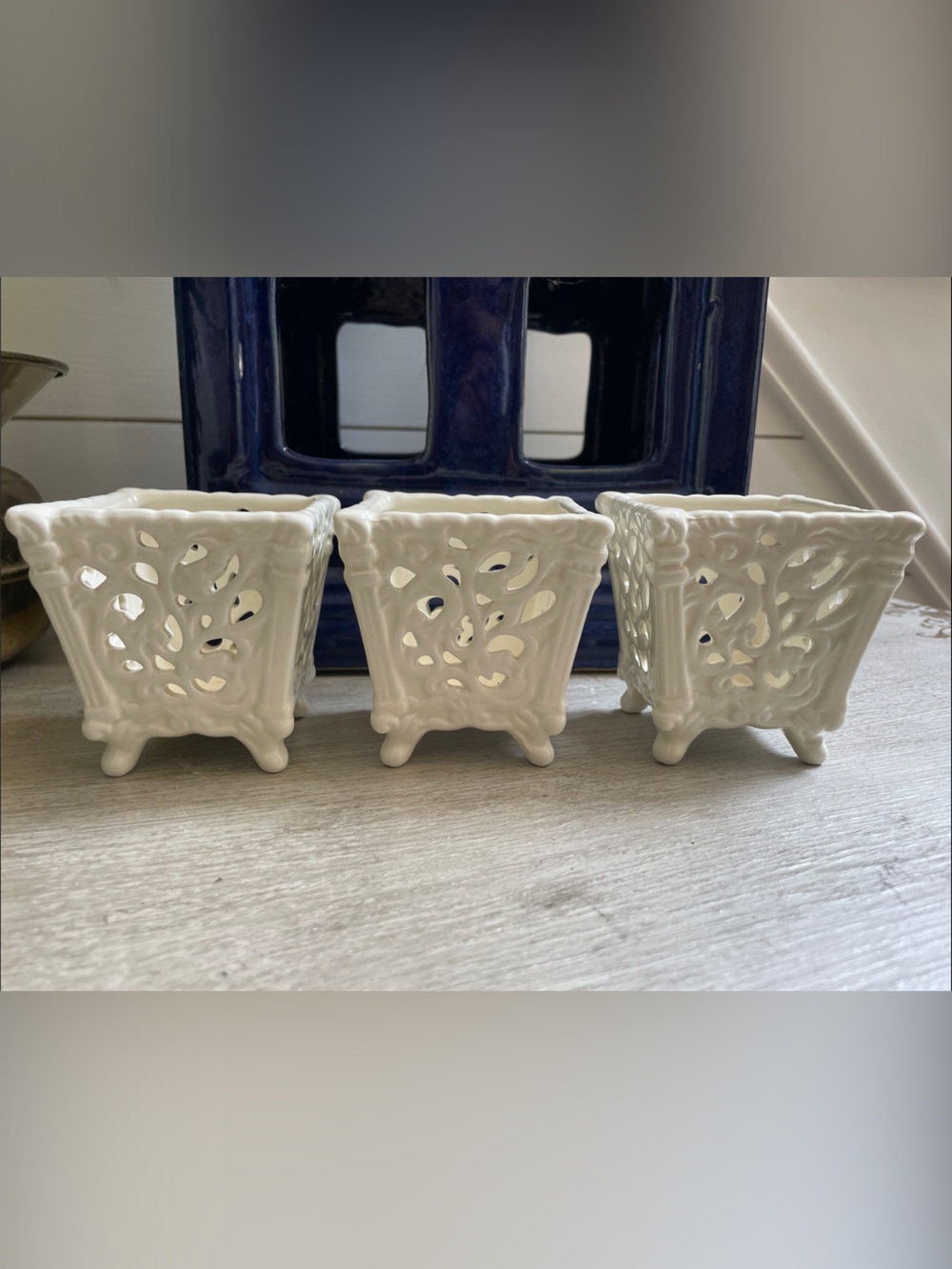 Set of 3 White Ceramic Lattice Footed Tea Light Holders